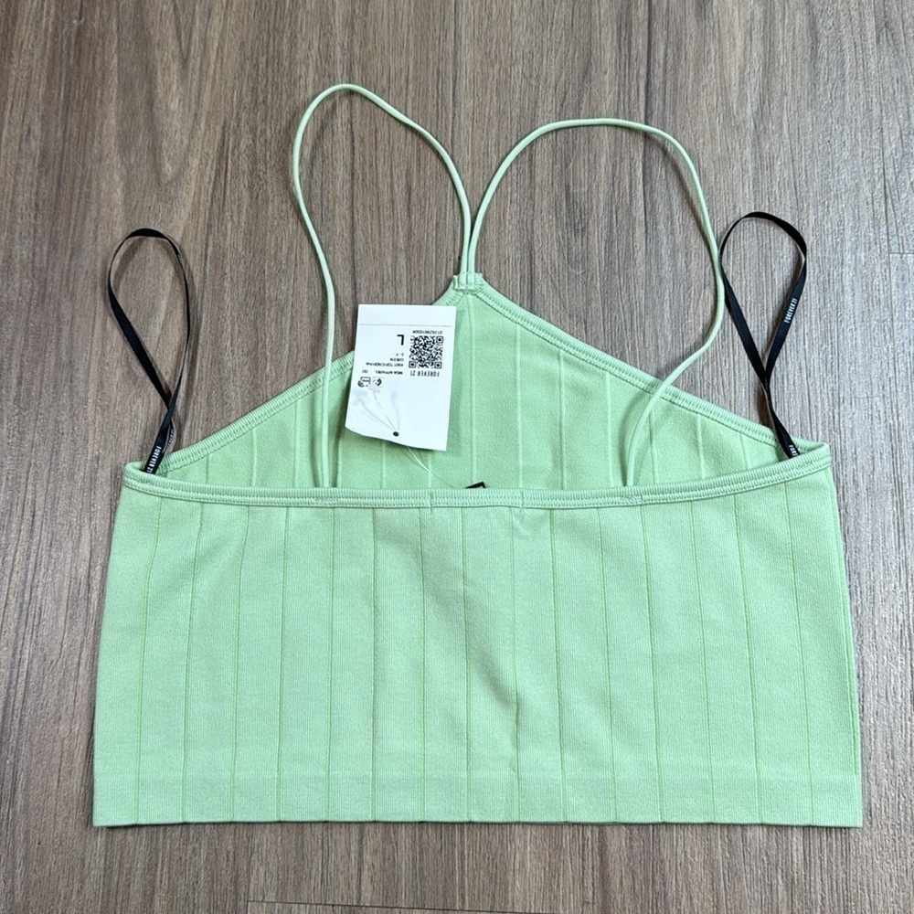Tank Top NWT - Picture 2 of 3